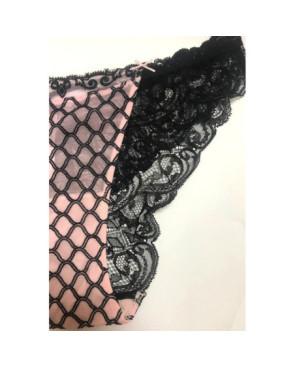  slip séduction à petit prix lise charmel en fin de série