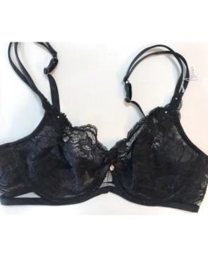 Soutien gorge Lise Charmel classique en dentelle noir chic romantique
