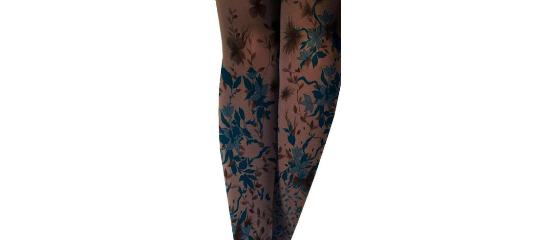 collant brunette fleuri
