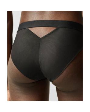  détail lingerie invisible chantal thomass sharp