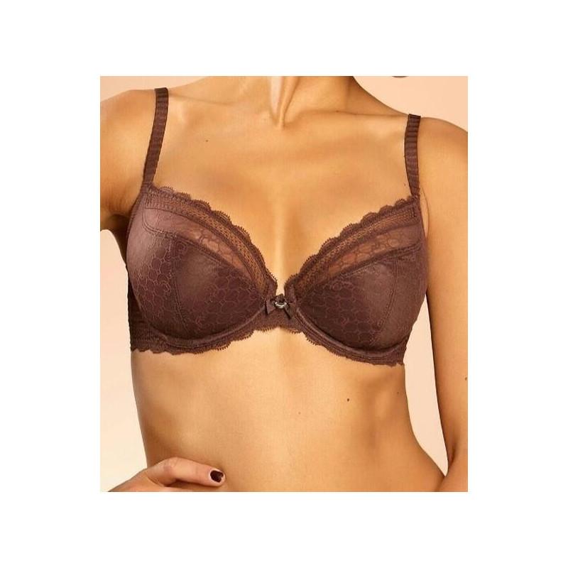 Soutien gorge emboitant décolleté plongeant Chantelle