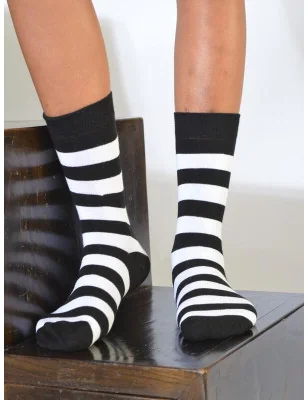chaussettes rayures noires et blanches coton