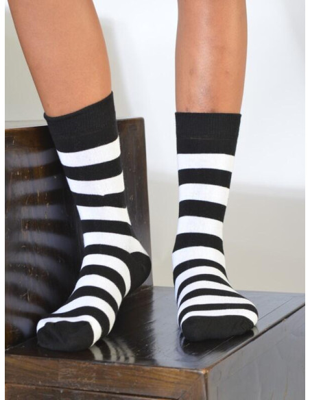 chaussettes rayures noires et blanches coton