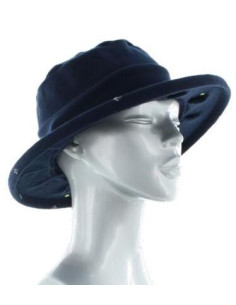 Chapeau Berthe aux grads pieds pattes de loups