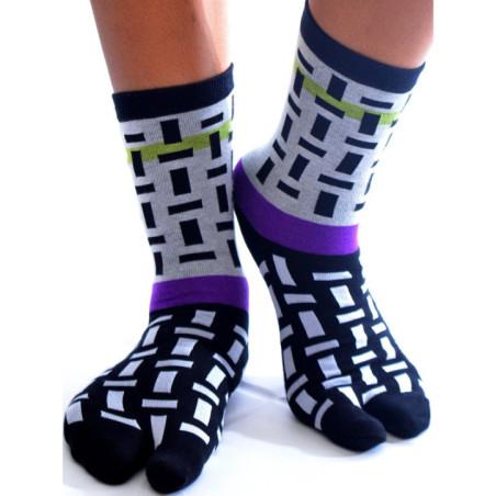 Chaussettes-japonaises-coton-les-petits-caprices-brique-psychédéliques-face