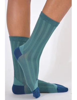 chaussettes-en-soie-Berthe-aux-grands-pieds-bleu-vert-BAMCS2-profile