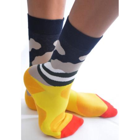 chaussettes-les-petits-caprices-rayons-de-soleil-abstraits-noirs-profil
