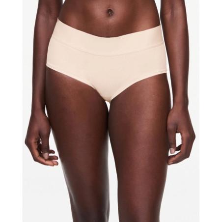 Shorty Chantelle Smooth Lines
