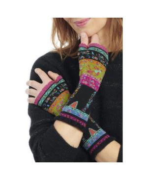 MITAINES-fil-de-jour-lpatchwork-fleuri-filGA51-bras-croisé