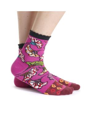  chaussettes-ruban-rouge-fleurs-psyché-rose-RUBA031