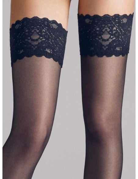 Bas up Wolford satin touch 20 admiral