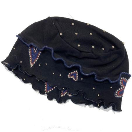 bonnet-berthe-aux-grands-pieds-hiver-coton-noir-coeurs-détail