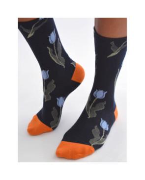  Chaussettes-les-petits-caprices-marine-TULIPES-bleues-3-quarts