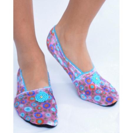 Chausson-velours-imprimé-les-petits-caprices-ta-ta-ta-bleu-vintage-avant