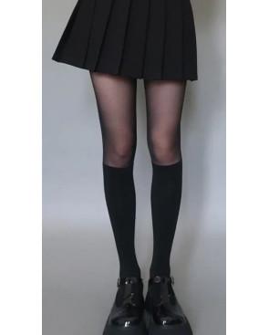 Collant-effet-chaussettes-Les-Petits-caprices-noir