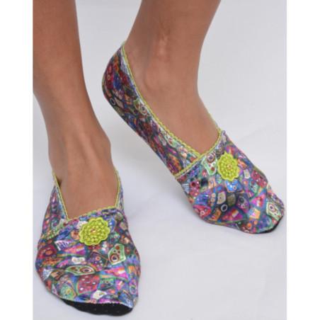 Chaussons-velours-imprimé-les-petits-caprices-fantasmino-3-quarts-green-salad
