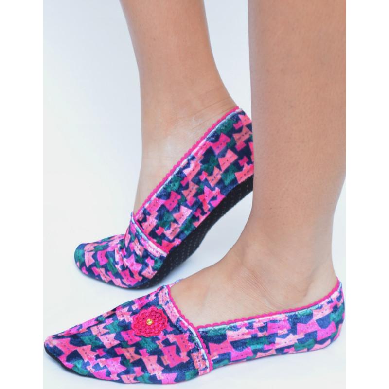 Chaussons Tissu Minou Rose Les Petits Caprices