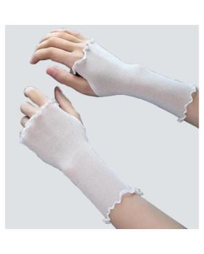  Mitaines-légères-maille-strassées -Les-petits-caprices-blanc-détail