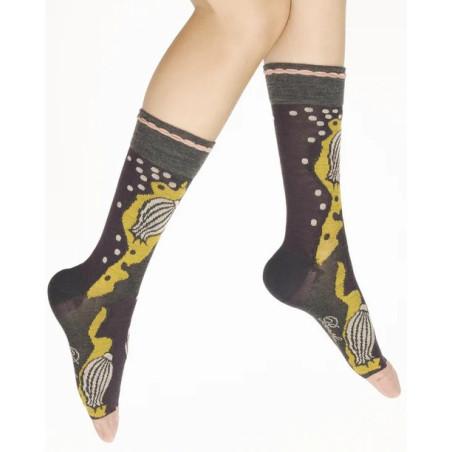  Chaussettes-Berthe-aux-grands-pieds-fleurs-d'hiver-à-pois-laine-pois-vrai