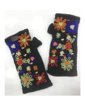 Mitaines-Cronert-grosse-laine-marguerites-noires-tricotées