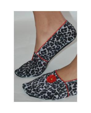  chaussons-tissu-imprimé-de-voyage-ixli-les-petits-caprices-Griffy-rouge-profil