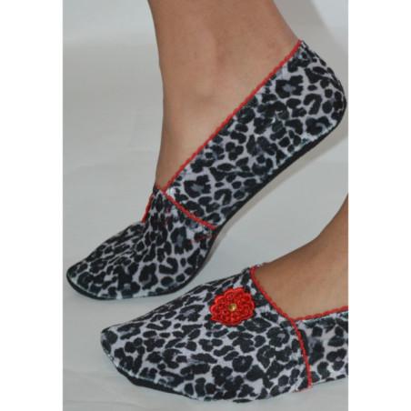  chaussons-tissu-imprimé-de-voyage-ixli-les-petits-caprices-Griffy-rouge-profil