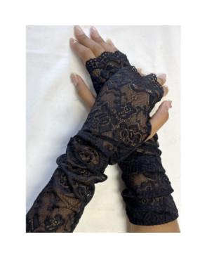 mitaine-manchon-dentelle-45-noir-chic-porté