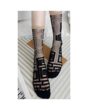 chaussettes-crystal-noir-quadrillages-chics