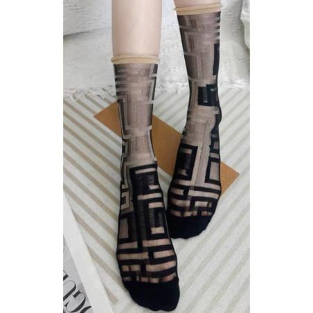 chaussettes-crystal-noir-quadrillages-chics