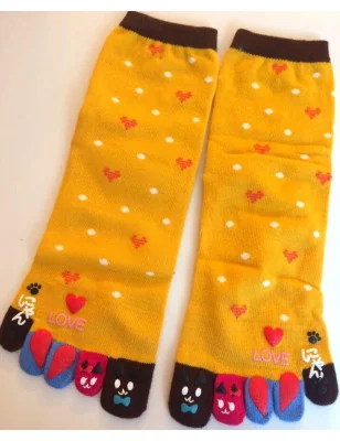 chaussettes jaunes 5 doigts petits Coeurs
