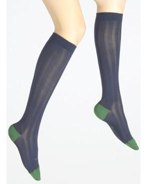 Mi-bas-en-soie-Berthe-aux-grands-pieds-marine-BAMBS1-profil
