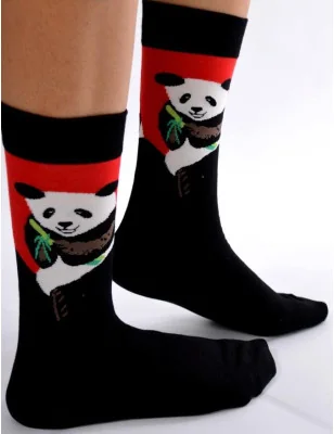 Chaussettes rouges pandas