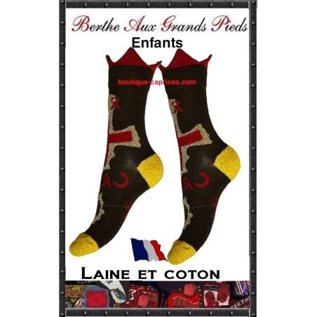 Chaussettes Croix rouge Berhe aux grands pieds enfants