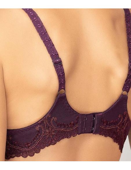 Dos soutien gorge empreinte carmen iris joliment décoré en dentelle chic