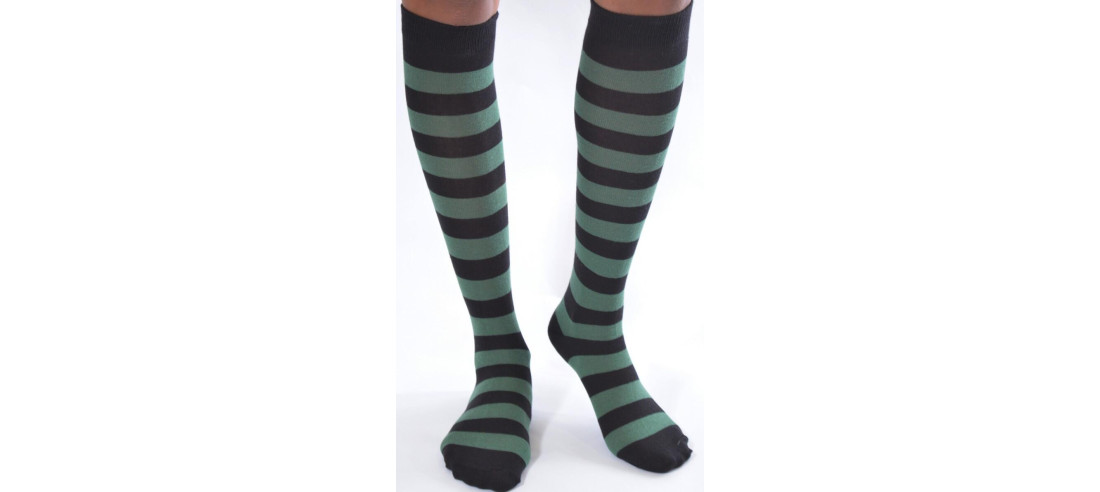 Mi bas coton macahel rayures noires et vertes