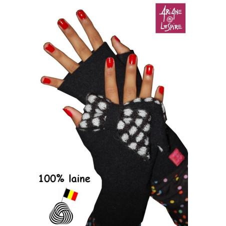Mitaines noeud  Papillon fushia Ariane Lespire laine bouilie