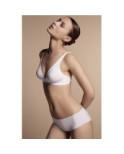 Triangle Huit Faussement nue