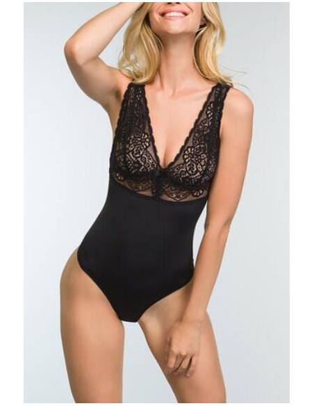 body Dim Dentelle plongeant