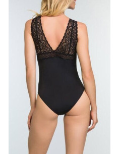 body Dim Dentelle plongeant 2