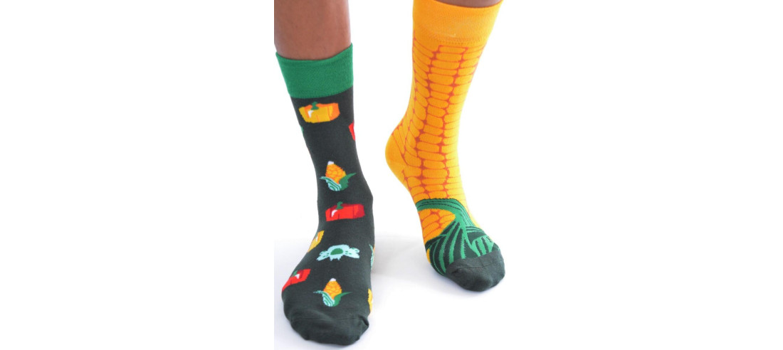 chaussettes asymétriques ludiques salades de crudités