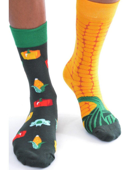 chaussettes asymétriques ludiques salades de crudités