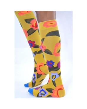 Chaussettes tendance moutarde fleuri
