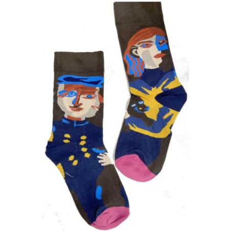  Chaussettes-les-petits-caprices-art-museum-asymétrique-Picasso-tableau-portrait-femme-homme-a-plat