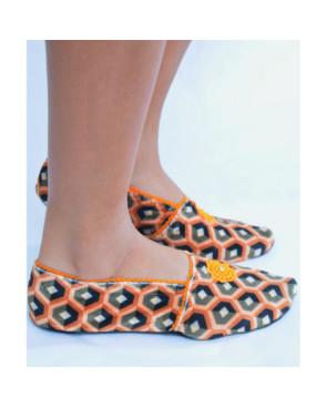 Chausson-velours-imprimé-les-petits-caprices-bee-yellow-profil