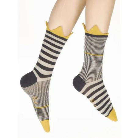  chaussettes-berthe-aux-grands-pieds-hiver-laine--24-couronnes-rayures-asymétriques-marine-profil