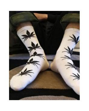 chaussettes feuilles de cannabis