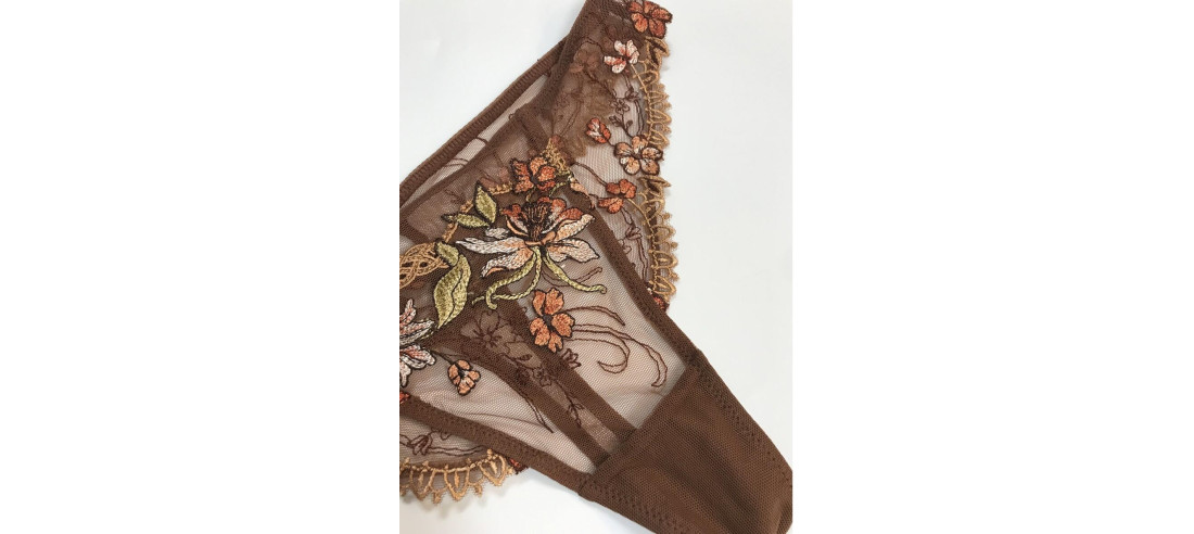 String Lodge de Lise charmel à Petits Prix