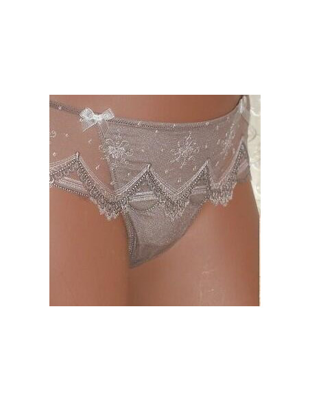 fin de série lise charmel seychel en vue