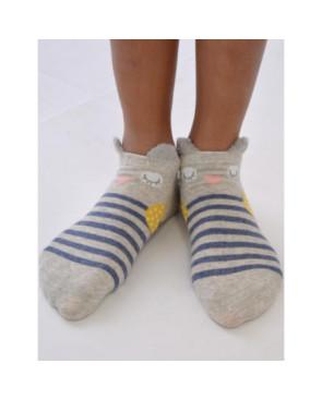  Droles de chaussettes rayées avec chouettes
