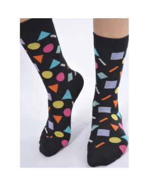 chaussettes noires délires géométriques